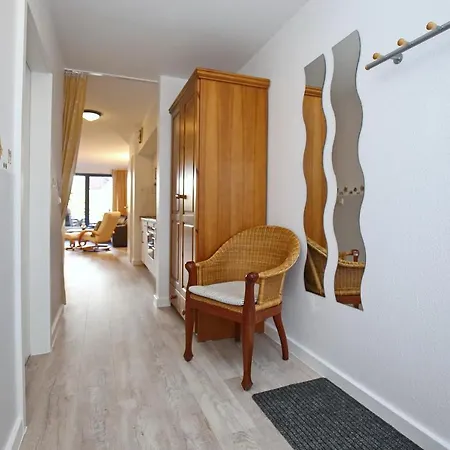 Papillon 10-3 Apartment